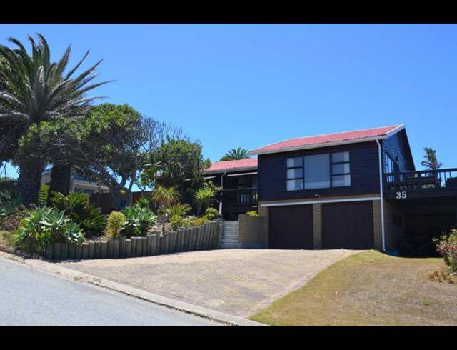 3 BEDROOM HOUSE FOR SALE IN DANA BAY